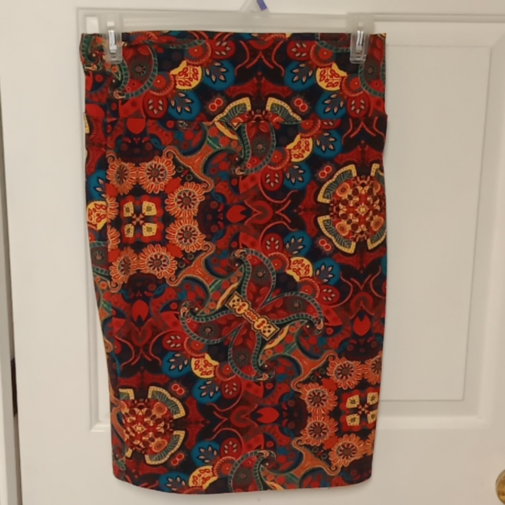 Lularoe skirt